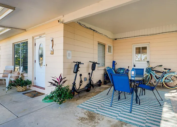 Walk To & Sun! Breezy Indian Rocks Holiday home